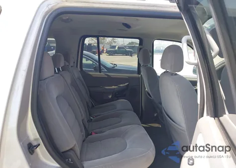 2005 Ford Explorer Xlt/Xlt Sport z USA, uszkodzony, nr VIN 1FMZU63E85ZA68244